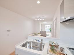 LDK16.5帖　家具付きで販売いたします