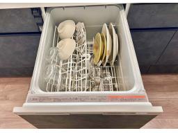 食洗器参考写真　※設置時期によりイメージが異なる場合があります。