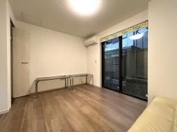 １階６．１J　クローゼット付き