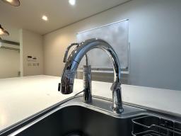 タッチレス水栓・浄水器付