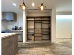 ２階LDK・パントリー