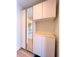 【玄関収納】散らかりがちな玄関もすっきり片付けられる玄関収納付♪