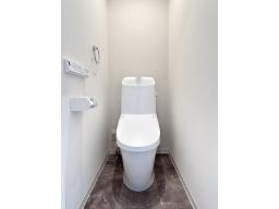 【2号地トイレ】