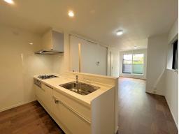 ご家族みんながゆったり寛げる開放感たっぷりのリビング。