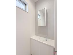 2階　トイレ　洗面