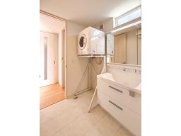 雨の日もストレスフリーにお洗濯できる、ガス衣類乾燥機「乾太くん」