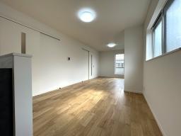 ２階LDK１７．４J