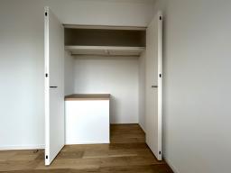 ３階洋室６．５J　クローゼット