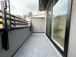 3階造付バルコニー