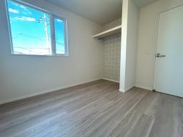 2Ｆ洋室5.2帖(北側)