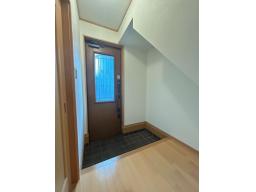 気持ちの良い朝は、毎日ここからスタートしていきます♪玄関スマートキーシステムを採用しております。