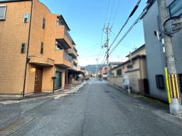 前道：南側約6.8ｍ