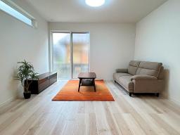 【1号地LDK18帖】