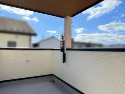 【バルコニー】