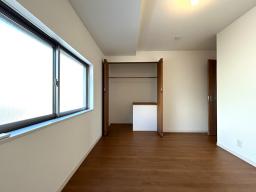 3階洋室6.5J　クローゼット