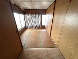 【2階和室4.5帖】