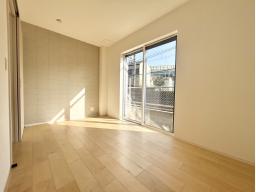 【1階6.5帖】全居室5帖以上＆収納付き。暮らし心地を大きく左右する収納を、適材適所に配置し使い勝手を考慮。