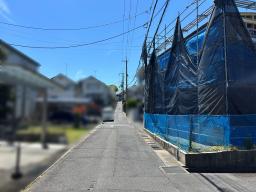 現地前道(西側)約4.12ｍ