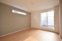 2階7.5帖　クローゼット付き☆アクセントクロスがおしゃれです。