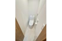 落ちにくい汚物汚れも、水を流すだけツルンっと落とせる新素材”アクアセラミック”で毎日のお手入れ簡単！