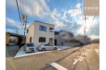 【外観写真】(※掲載の画像は、完成建物の画像にCGで車を合成配置したものです。)