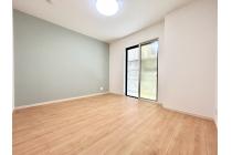 【1階6.7帖】プライバシーを保ちやすい振り分けタイプの間取りです。