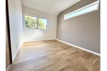 【2階洋室5.2帖】2階洋室は振り分けタイプ。プライベート時間もゆったりと過ごせる住まい。