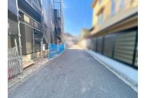 北側前面道路(東側より撮影)