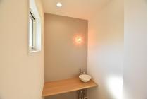 2階洋室7.5帖の南側スペース(パウダールーム等にご活用ください！)