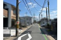 各居室にはCLと キッチンにはパントリーがあり、収納力抜群♪ 毎日の生活も快適に。建物や周囲の環境をご覧ください。