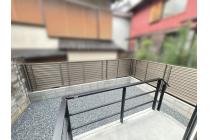 【庭】コンパクトながら、植栽やプランターを置いて楽しむスペースとしても使えます。