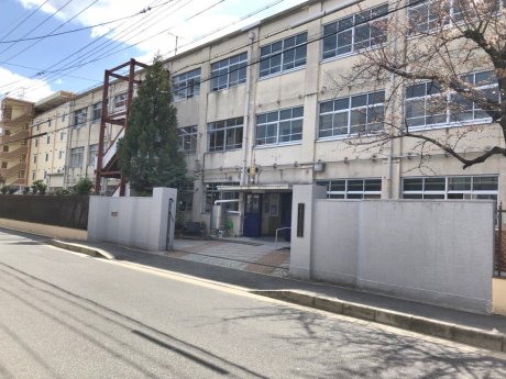 京都市立朱雀中学校　徒歩15分(1200ｍ)