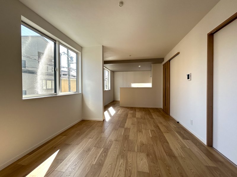 ２階LDK１６．１J