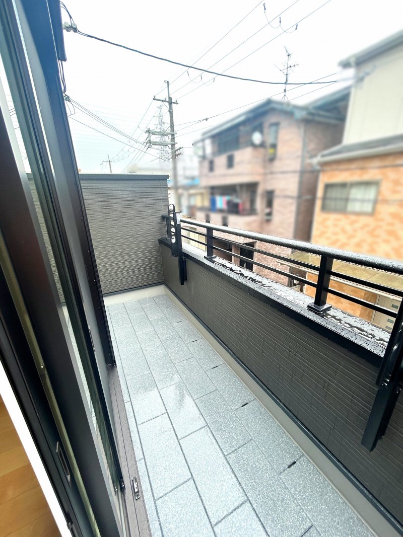 2階バルコニー