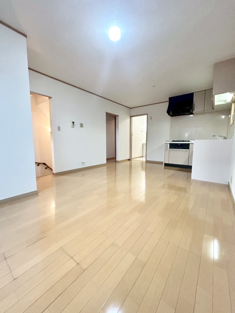 道路からの視線も気になりにくくプライバシーも守られやすい2階リビング。