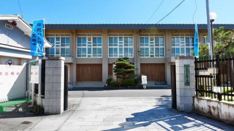 桂小学校　徒歩 約4分