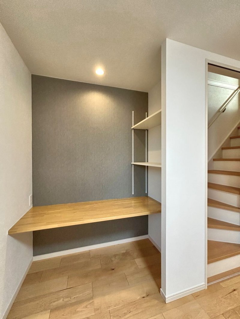 家族が自然と集まる、15帖の広々LDK！リビング学習、くつろぎにぴったり