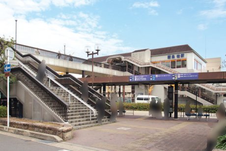 阪急京都線「桂」駅　徒歩4分