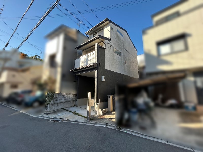 普通車１台駐車可！