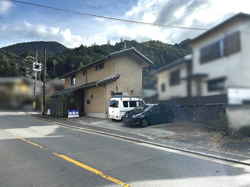 大型車2台駐車可