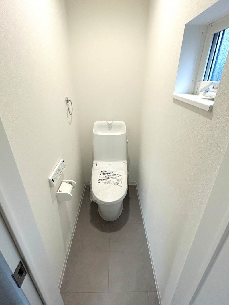 【2階トイレ】