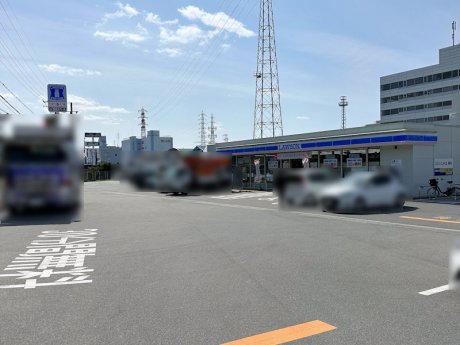 ローソン長岡京神足柳田店：徒歩8分（600ｍ）
