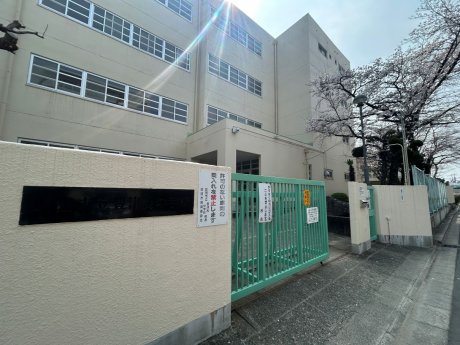 吹田市立豊津西中学校まで750ｍ