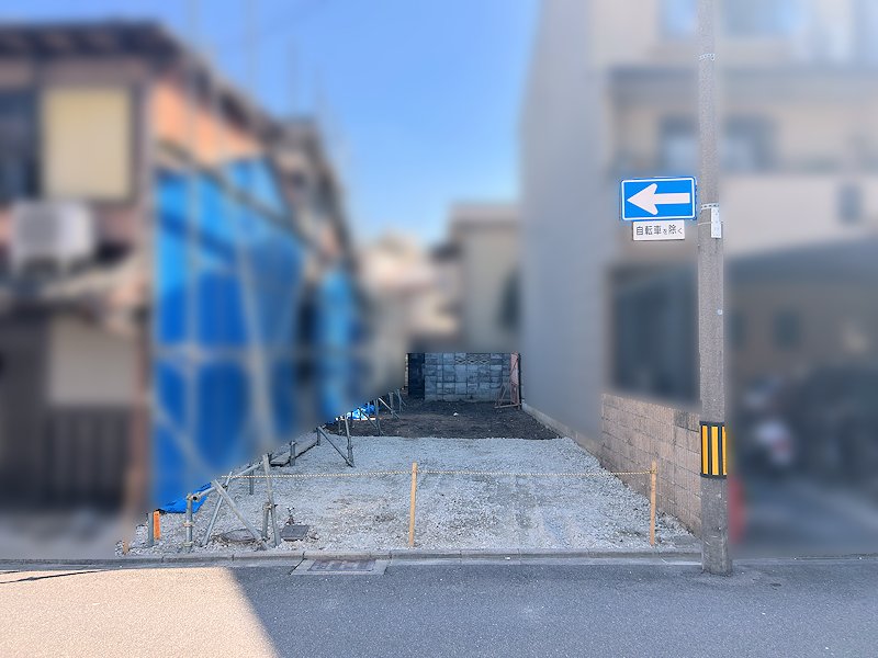 ・京福「北野白梅町」駅歩12分 ・市バス「上七軒」停歩5分 ・北野天満宮約140ｍ