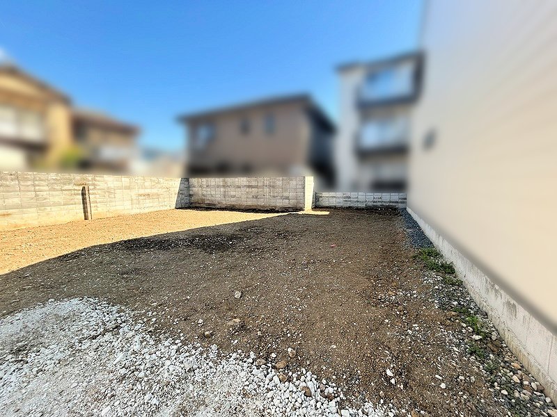 ・市バス「大宮大門町」停歩4分 ・市バス「加茂川中学前」停歩6分 ・紫竹小学校約500ｍ ・加茂川中学校約400ｍ