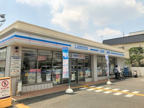 ローソン山科一本道店　徒歩4分　300ｍ