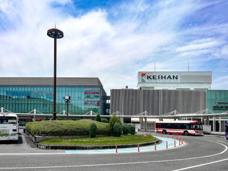 樟葉駅まで徒歩11分　約800ｍ