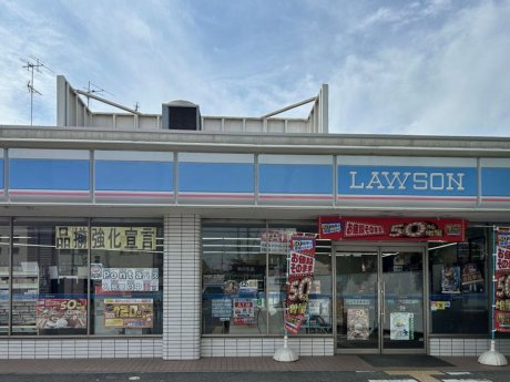 ローソン 尼崎長洲西通二丁目店まで250ｍ　徒歩4分