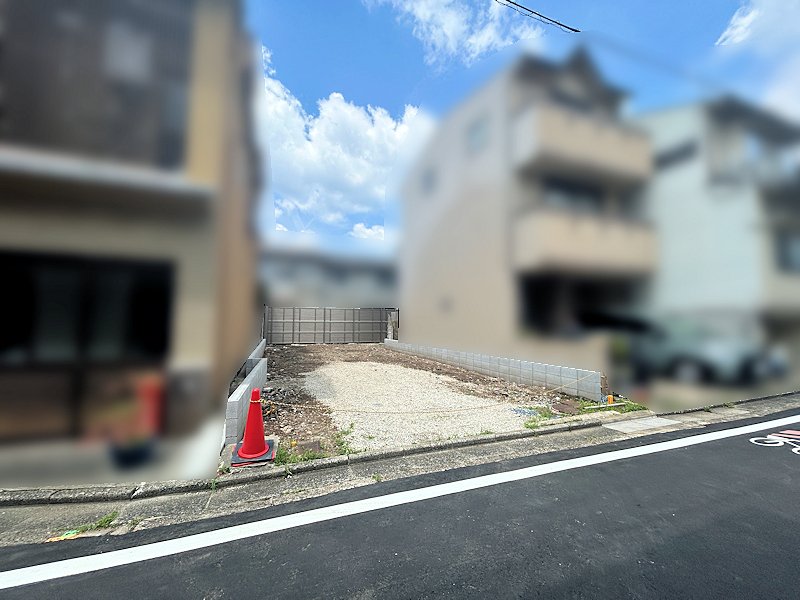 【現地土地写真】建築条件なしのため、お好きな工務店・ハウスメーカーで建築をご検討いただけます。