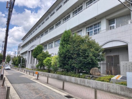 京都市立新町小学校まで300m
